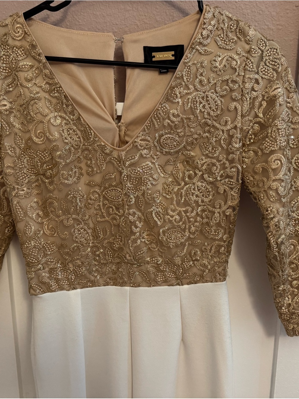 Alexia Admor Gold Lace Bodice Cream pant Long Sleeve pant suit - Picture 3 of 7